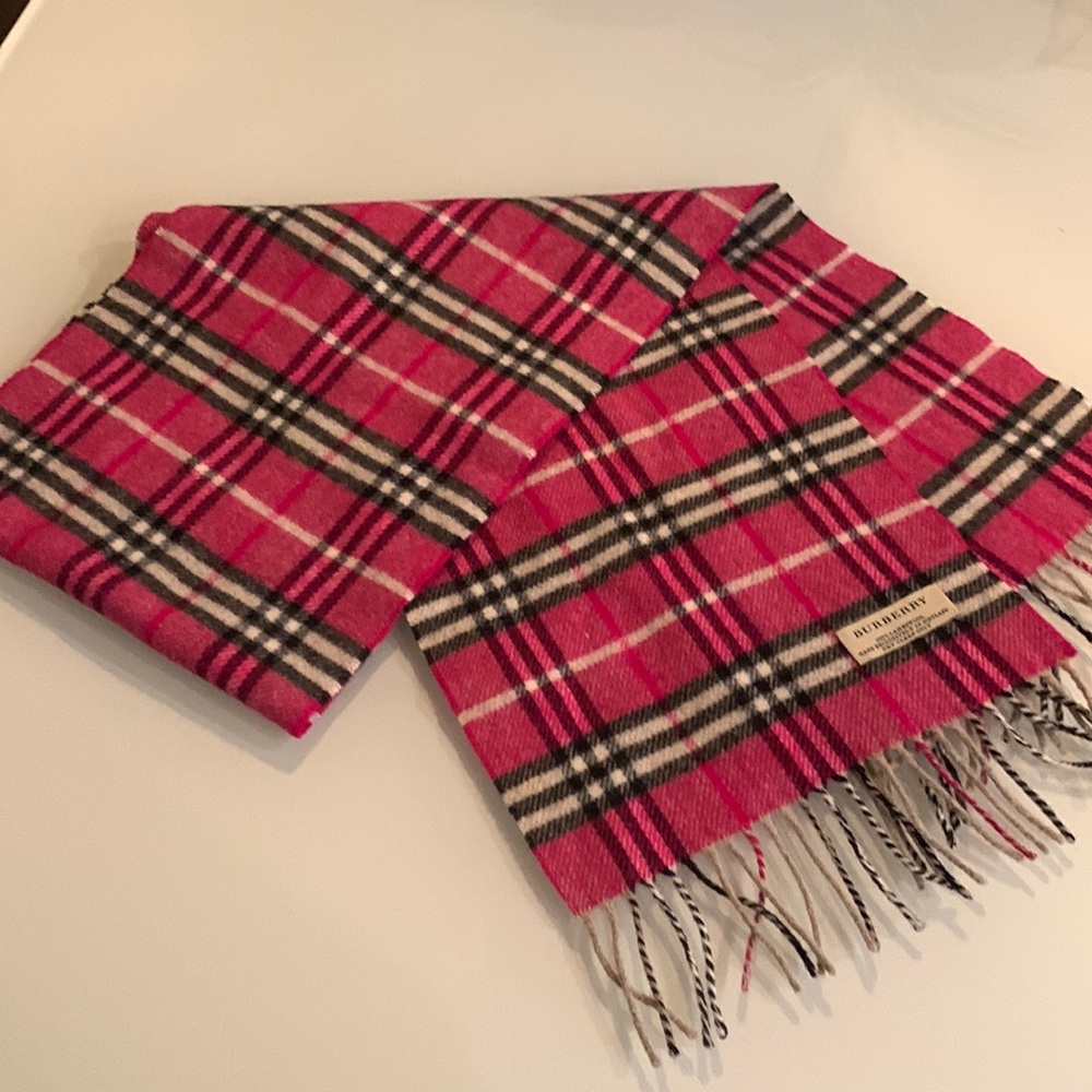 Vintage Burberry scarf